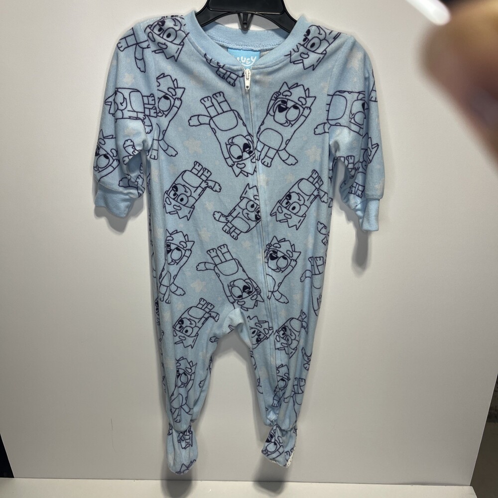 Bluey 12 month baby bodysuit PJs Sleeper Footies Zip up Blue  Cozy One-piece EUC